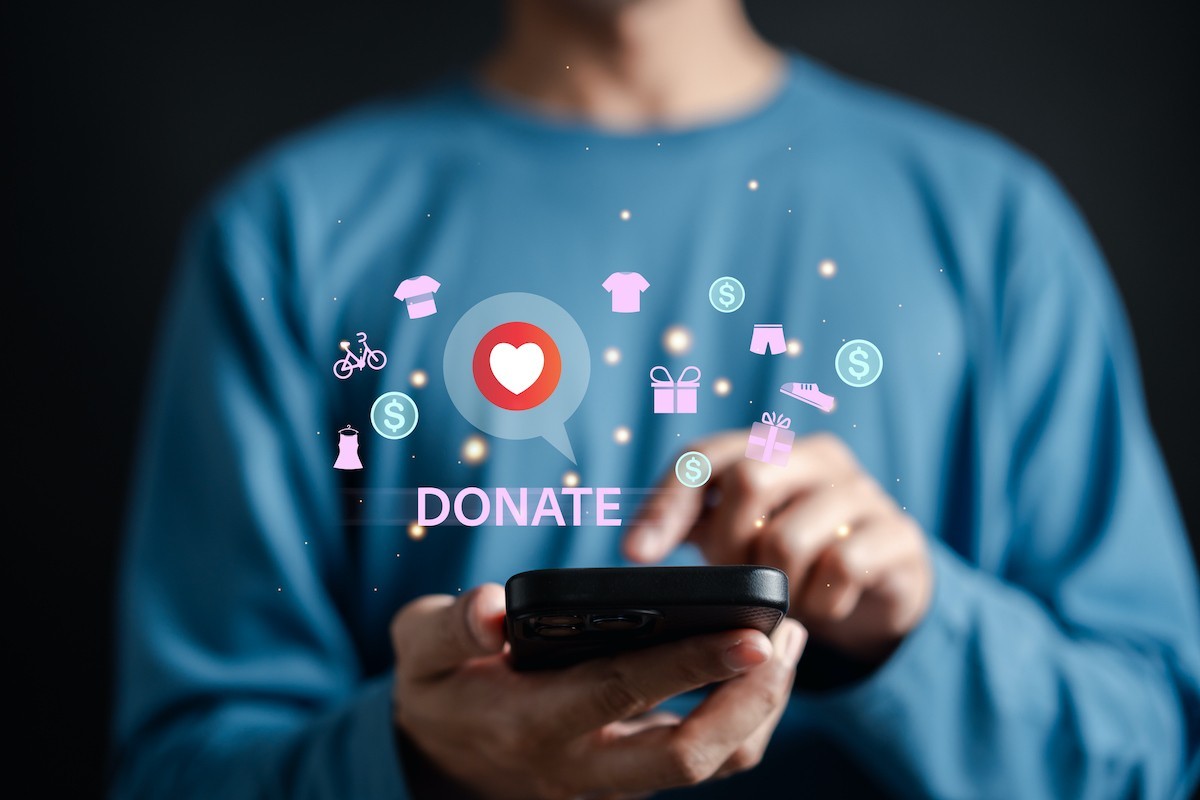 10 Strategies to Elevate Donor Relationships and Boost Year-End Giving