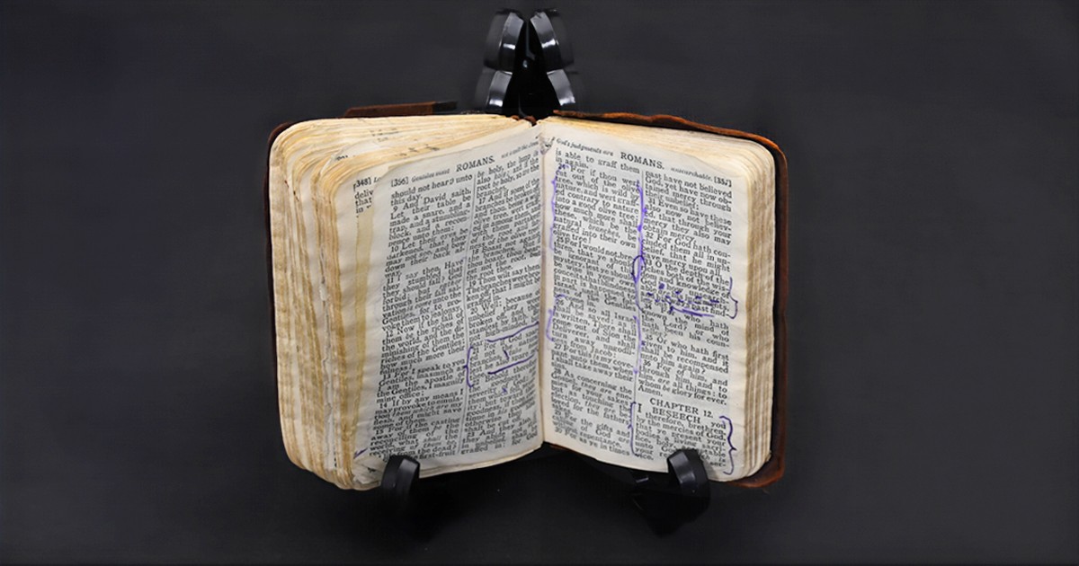 Living History: Death on the Ice