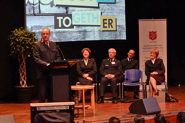 General Calls for Spiritual Depth at New Zealand Congress