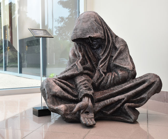 Artist Donates Homeless Jesus Statues to Territory